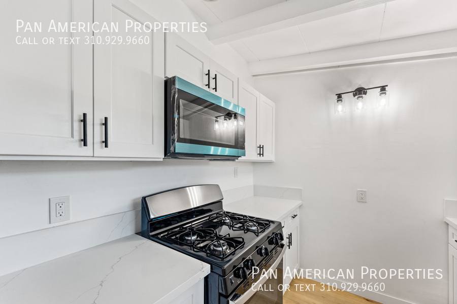 Apartment for rent at 143 W Mayfair Ave, Orange, CA 92867