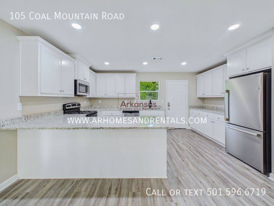 House for rent at 105 Coal Mountain Rd, El Paso, AR 72045