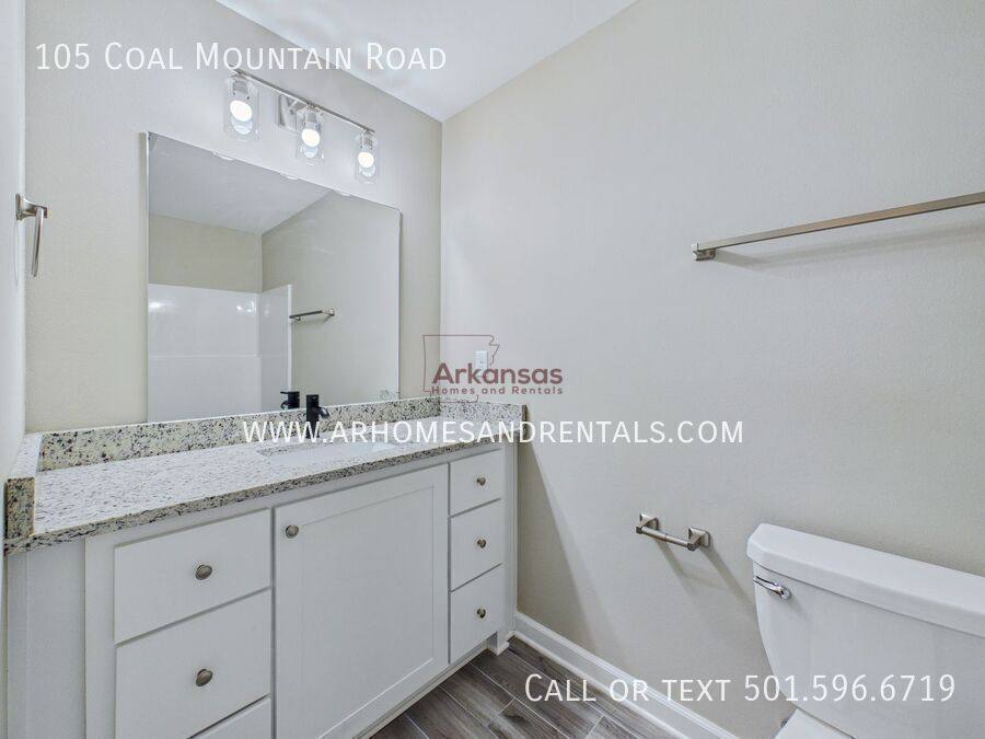 House for rent at 105 Coal Mountain Rd, El Paso, AR 72045
