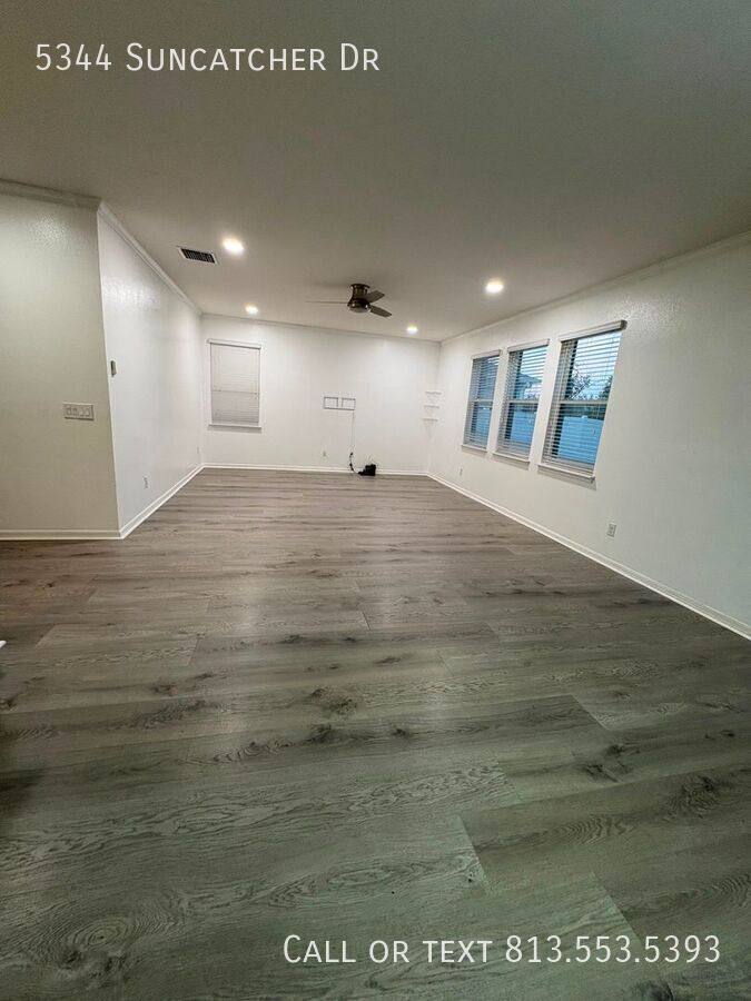House for rent at 5344 Suncatcher Dr, Wesley Chapel, FL 33545
