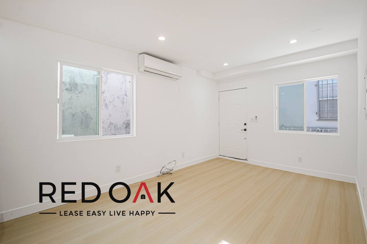 Condo for rent at 4211 1 2 11th Ave, Los Angeles, CA 90008