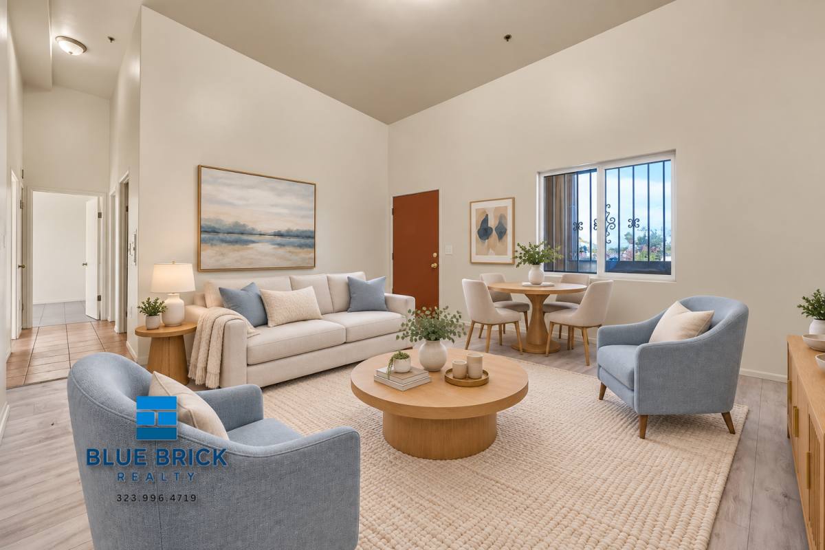 Apartment for rent at 5869 S Figueroa St #4, Los Angeles, CA 90003