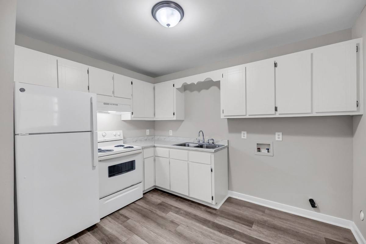 Apartment for rent at 2220 Van Buren Ave, Charleston, SC 29406