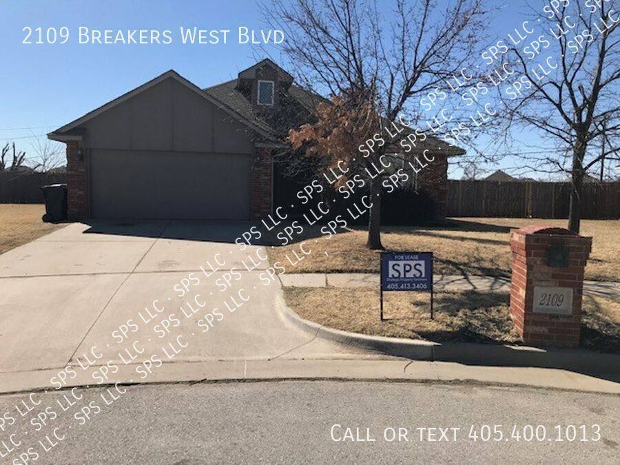 House for rent at 2109 Breakers W Blvd, Oklahoma City, OK 73128