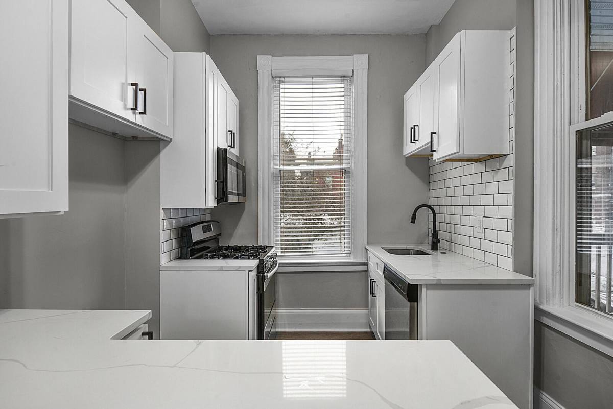 Apartment for rent at 2205-2207 S 11th St, Saint Louis, MO 63104