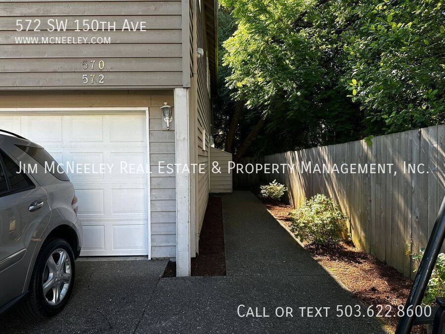 Townhouse for rent at 572 SW 150th Ave, Beaverton, OR 97006