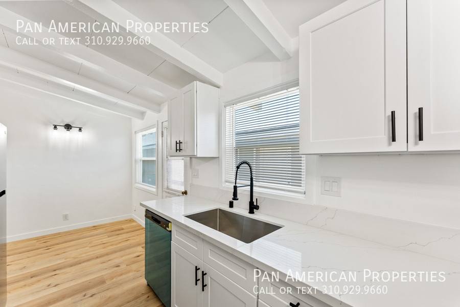 Apartment for rent at 141 E Mayfair Ave, Orange, CA 92867