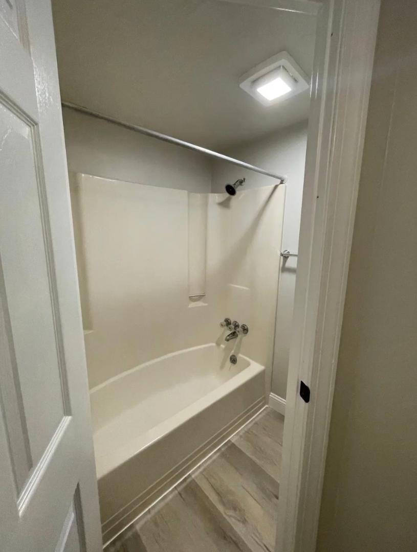 Apartment for rent at 185 N Main St #6, Biglerville, PA 17307