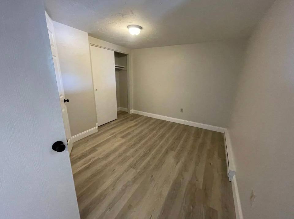 Apartment for rent at 185 N Main St #6, Biglerville, PA 17307