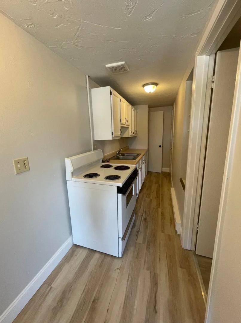 Apartment for rent at 185 N Main St #6, Biglerville, PA 17307