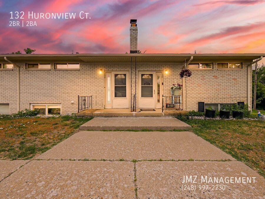 House for rent at 132 Huronview Court, White Lake, MI 48386