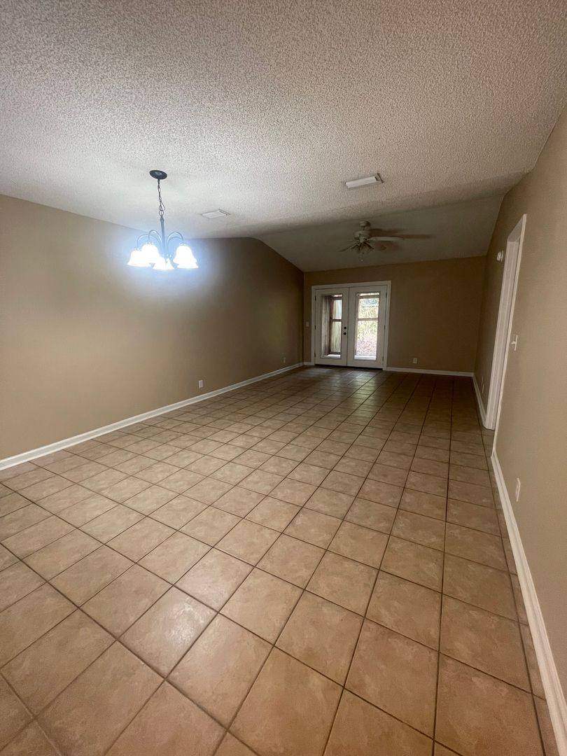 House for rent at 164 Leeswood Circle, Brunswick, GA 31525