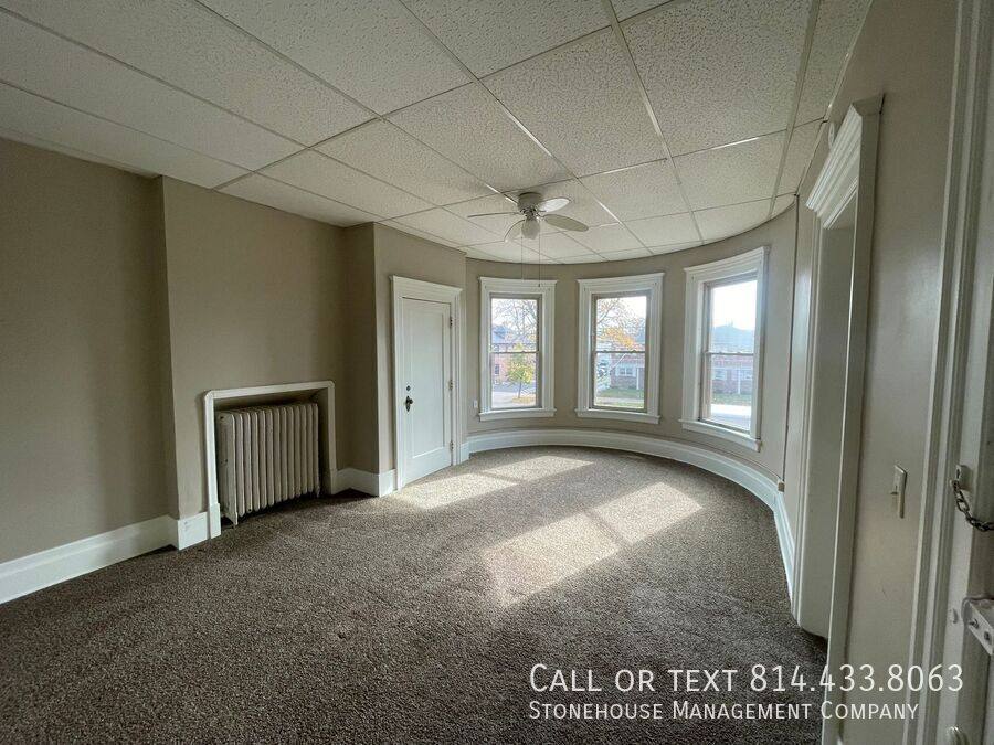 Apartment for rent at 440 W 10th St #3, Erie, PA 16502