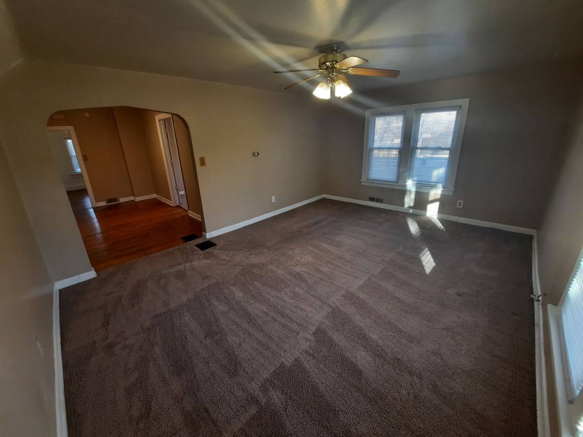 Apartment for rent at 2136 Lyon St, Des Moines, IA 50317