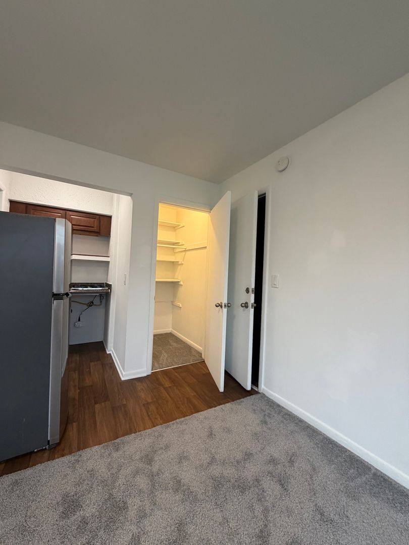 Apartment for rent at 22715 Martin Rd #C3, Saint Clair Shores, MI 48081