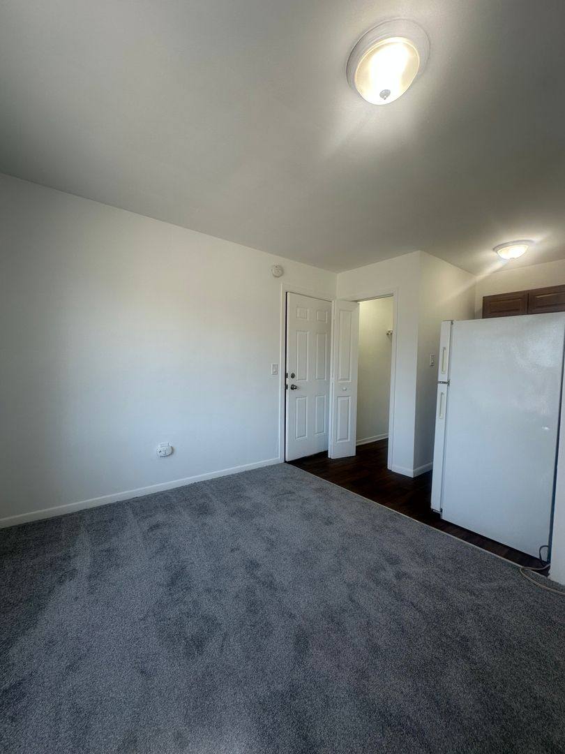 Apartment for rent at 22715 Martin Rd #C5, Saint Clair Shores, MI 48081