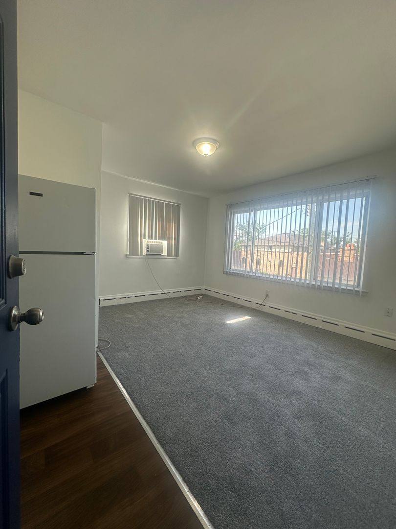 Apartment for rent at 22715 Martin Rd #C5, Saint Clair Shores, MI 48081