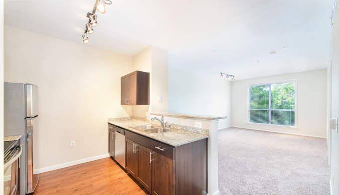 Apartment for rent at 302 Gray St, Houston, TX 77002