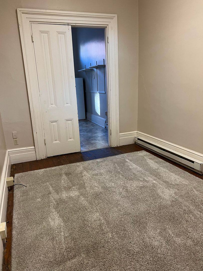 Apartment for rent at 146 W High St, Carlisle, PA 17013