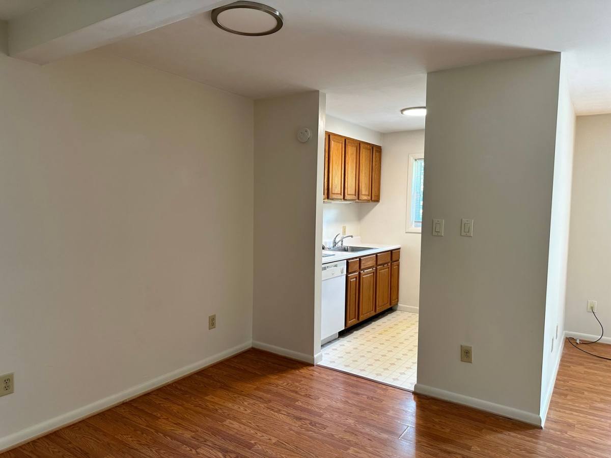 Apartment for rent at 153 Albemarle Dr, Williamsburg, VA 23185