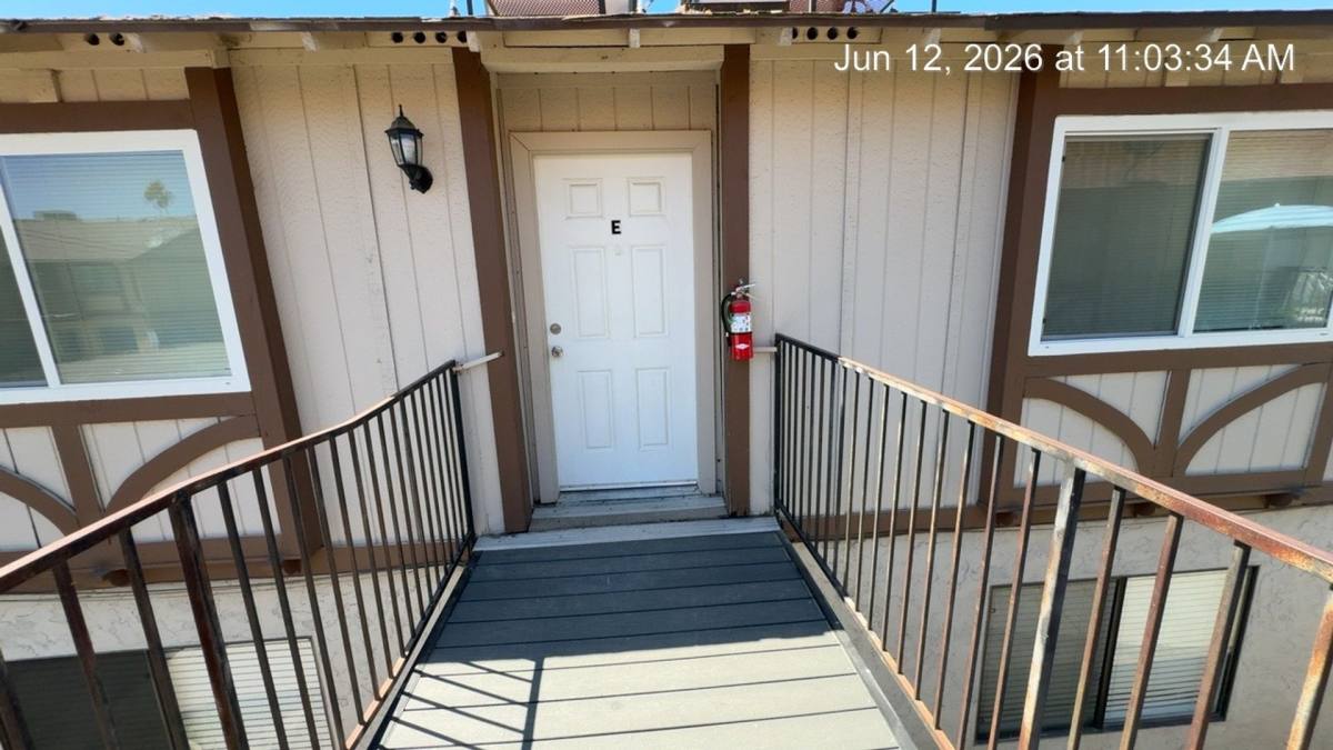 Apartment for rent at 526 S Bridge St, Visalia, CA 93277