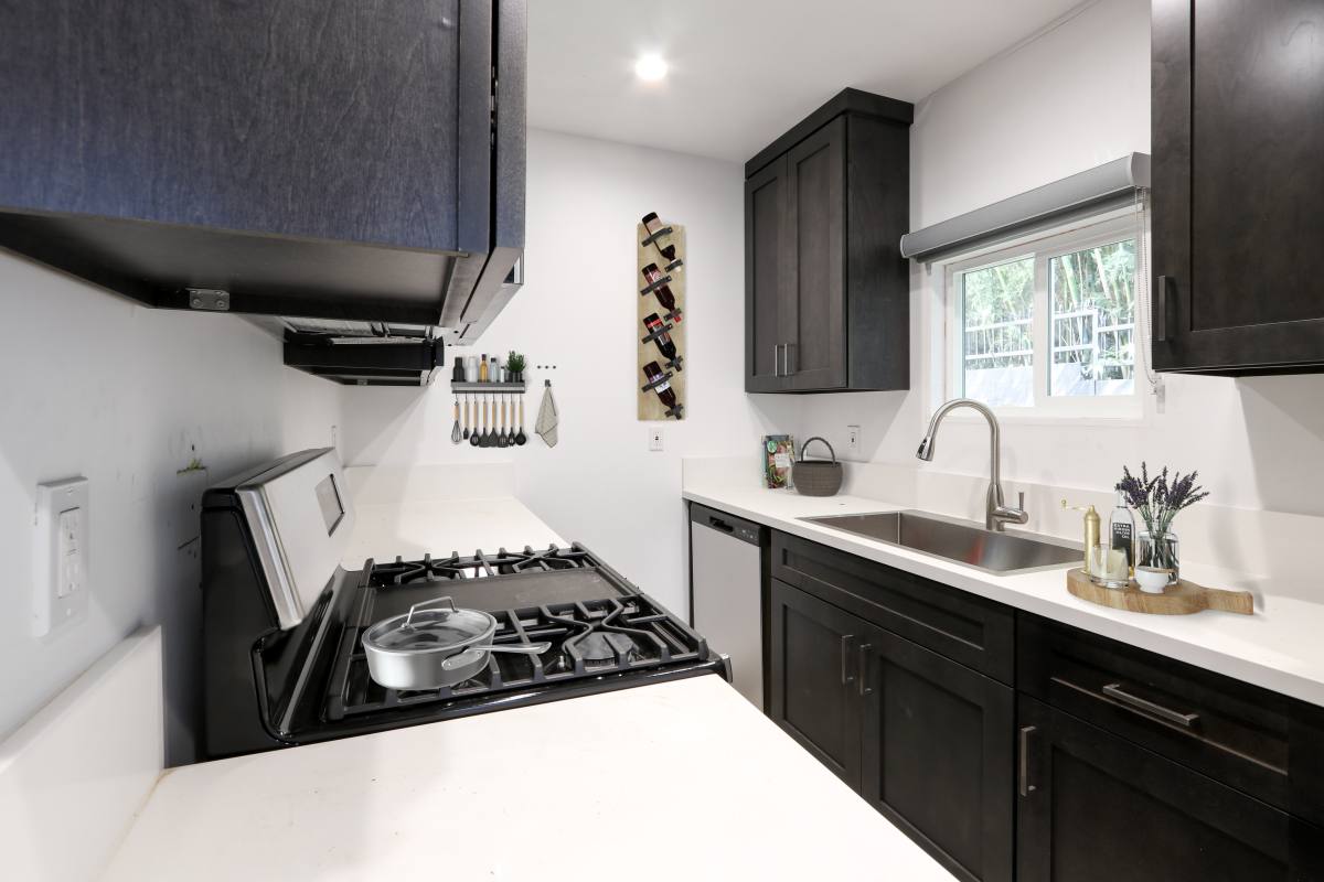 Apartment for rent at 410 Lucas Ave #C, Los Angeles, CA 90017