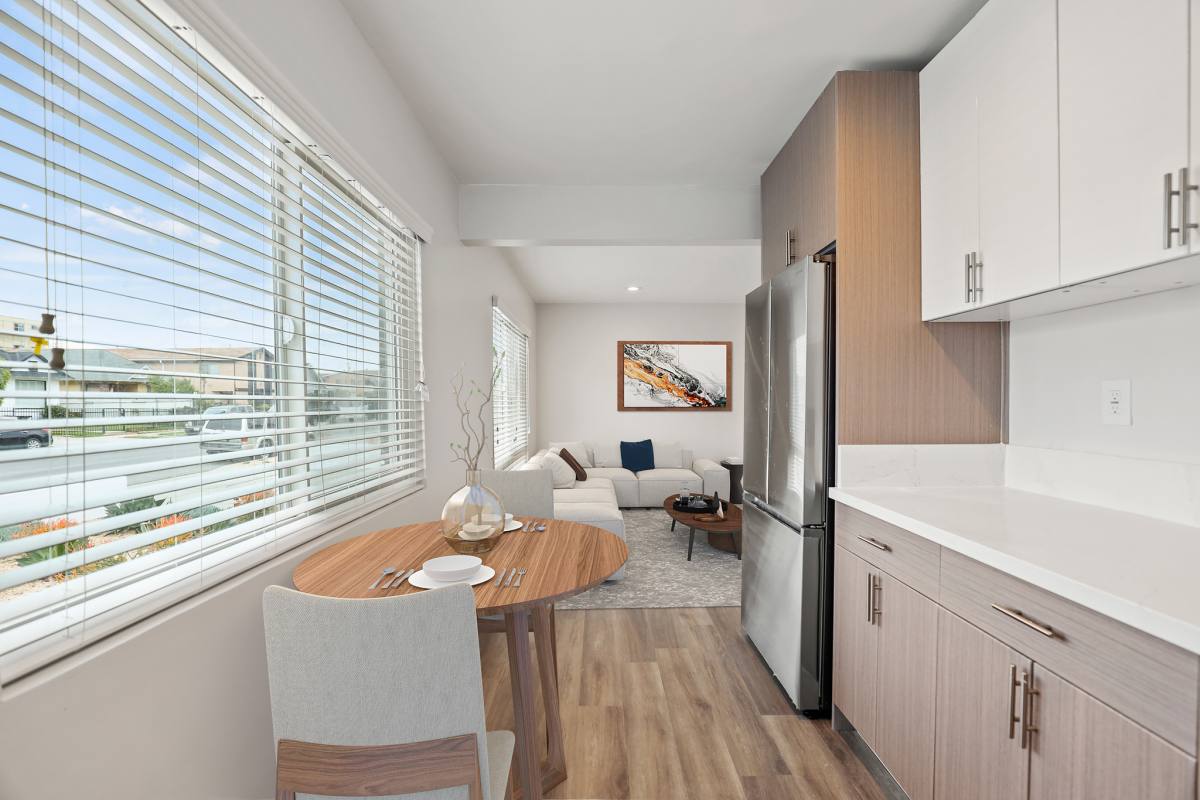 Apartment for rent at 1358 W 36th St #4, Los Angeles, CA 90007