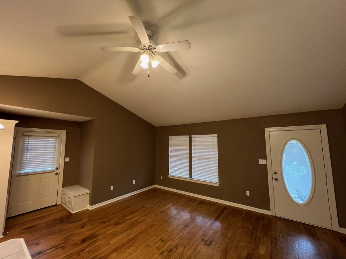House for rent at 9250 Lockhart Rd, Denham Springs, LA 70726