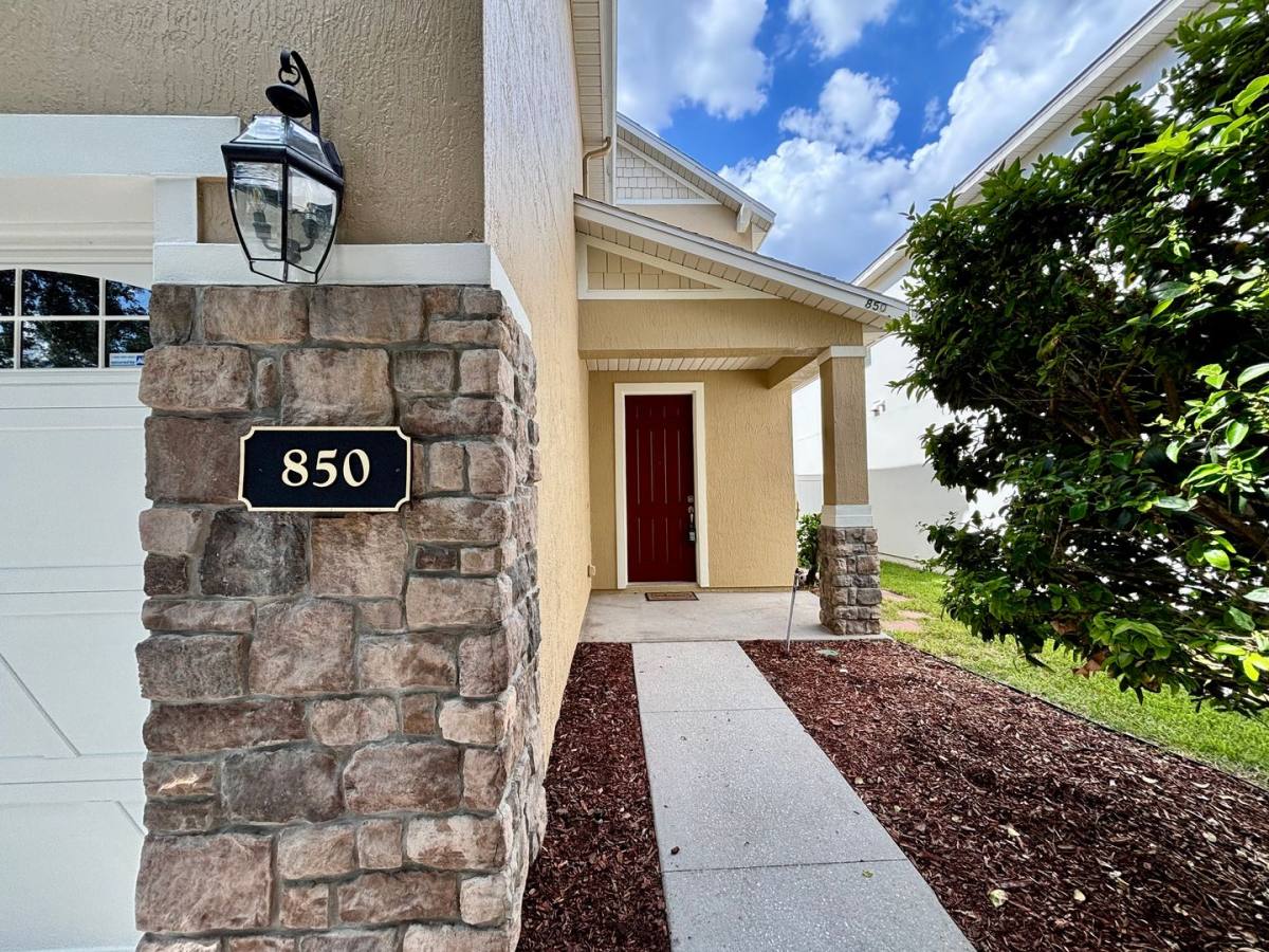 House for rent at 850 Quiet Stone Lane, Orange Park, FL 32065