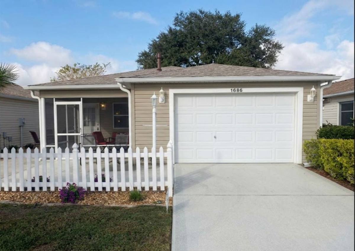 House for rent at 1686 Whitmire Terrace, The Villages, FL 32162