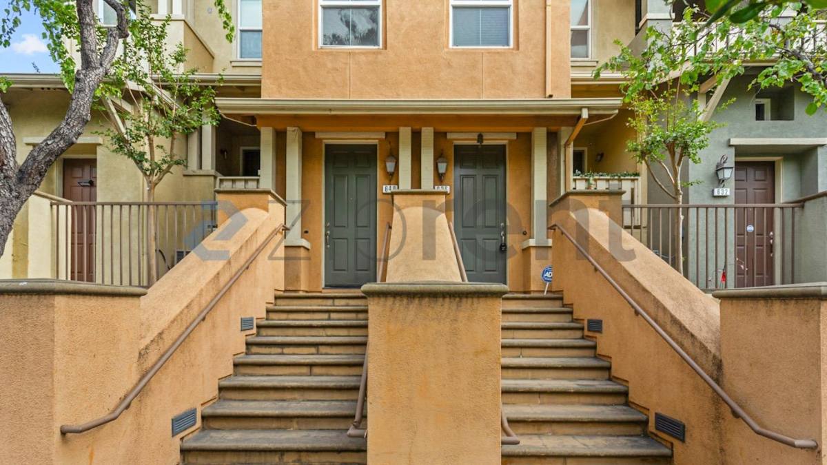 Apartment for rent at 636 Boardwalk Way, San Jose, CA 95112