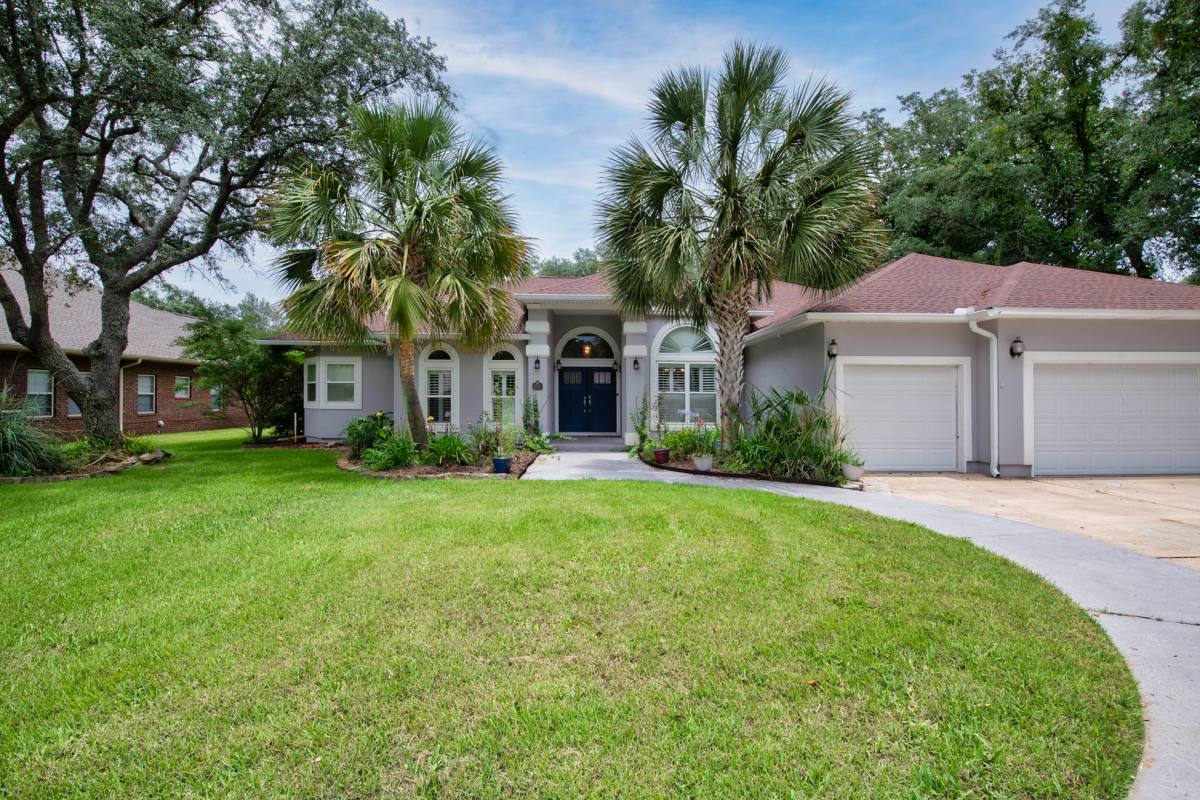 House for rent at 2760 Pebble Beach Dr, Navarre, FL 32566
