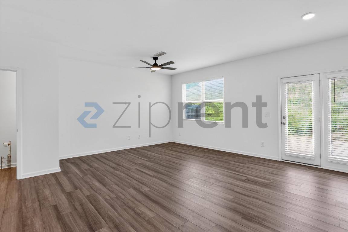 Townhouse for rent at 173 Swindon Dr, McDonough, GA 30253