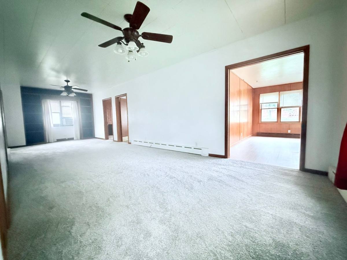 House for rent at 601 Clark St, Reinbeck, IA 50669