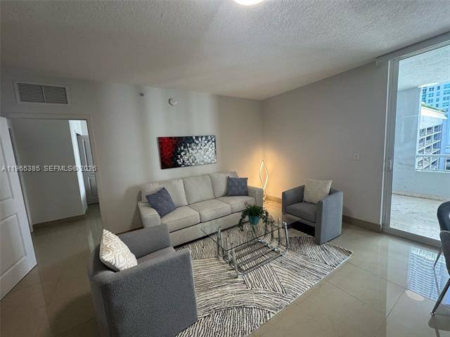 Apartment for rent at 170 SE 14th St #1108, Miami, FL 33131