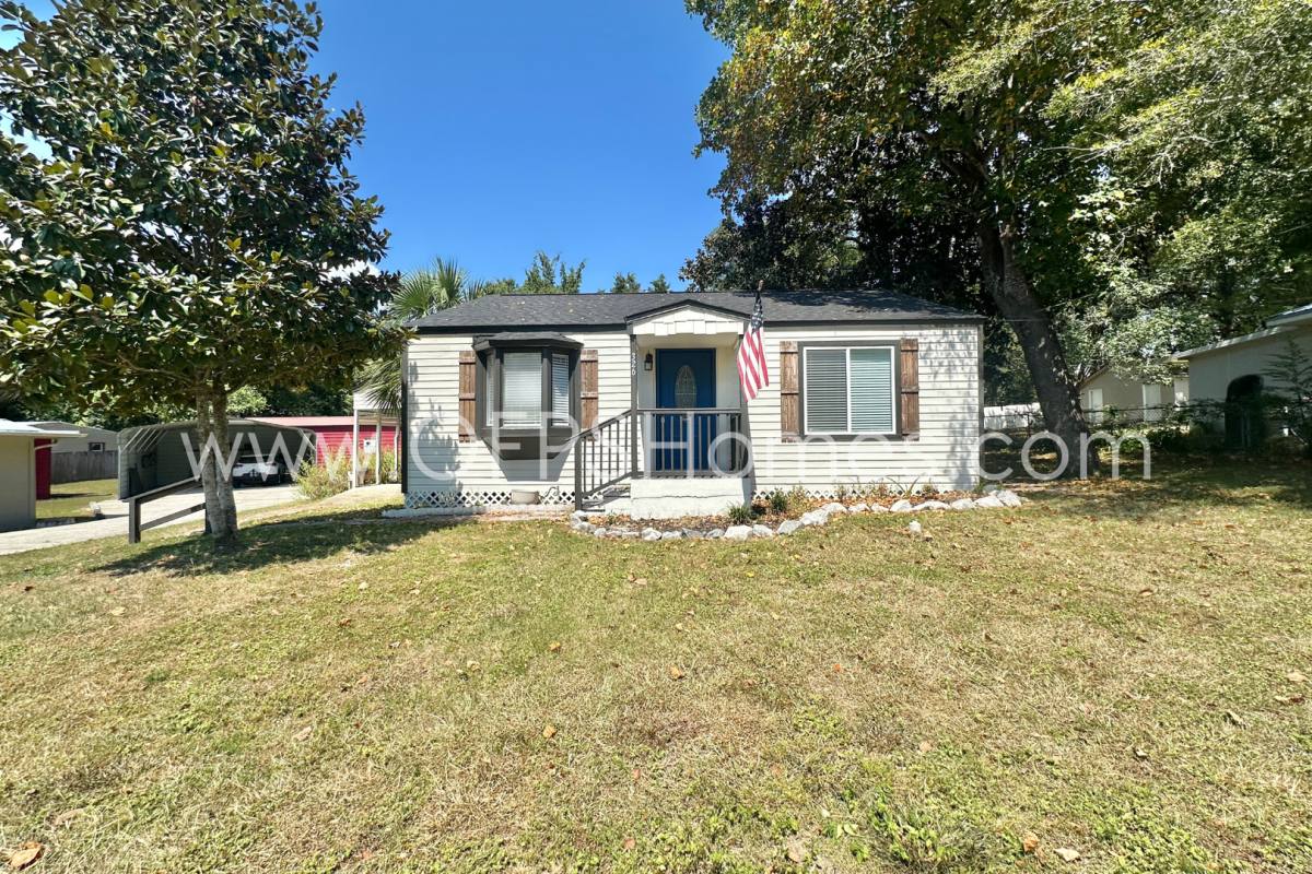 House for rent at 326 Washington Ave, Valparaiso, FL 32580