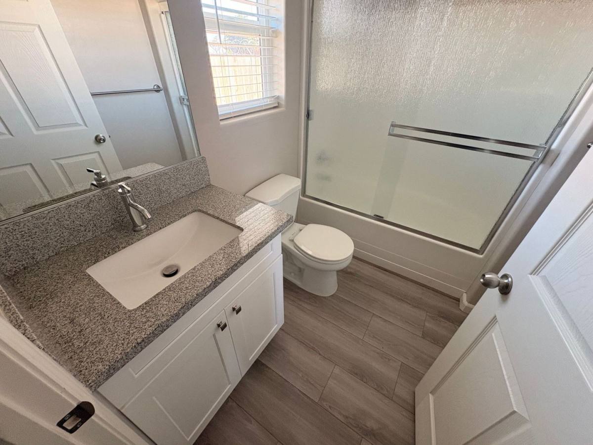 House for rent at 1029 E Douglas Ave, Visalia, CA 93292