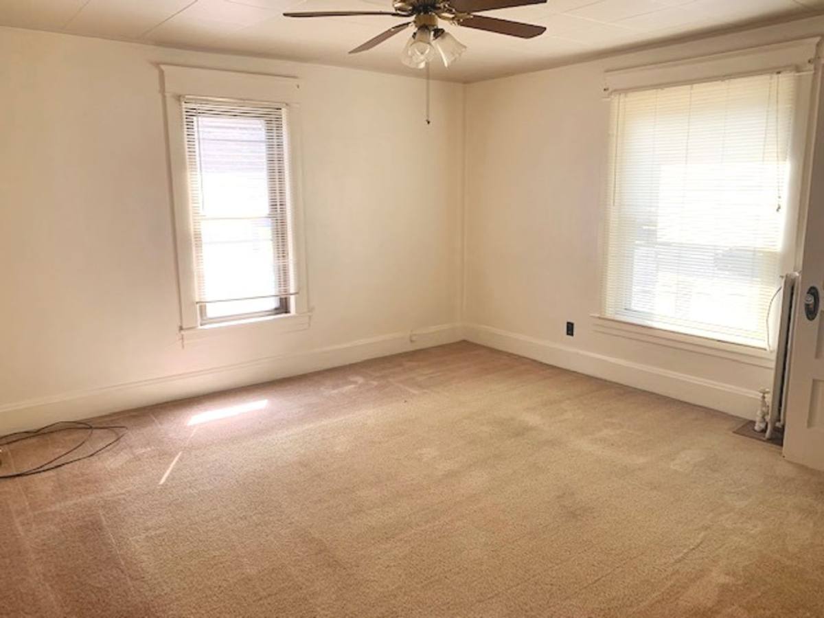 Apartment for rent at 127 Langhorne Ave, Johnstown, PA 15905