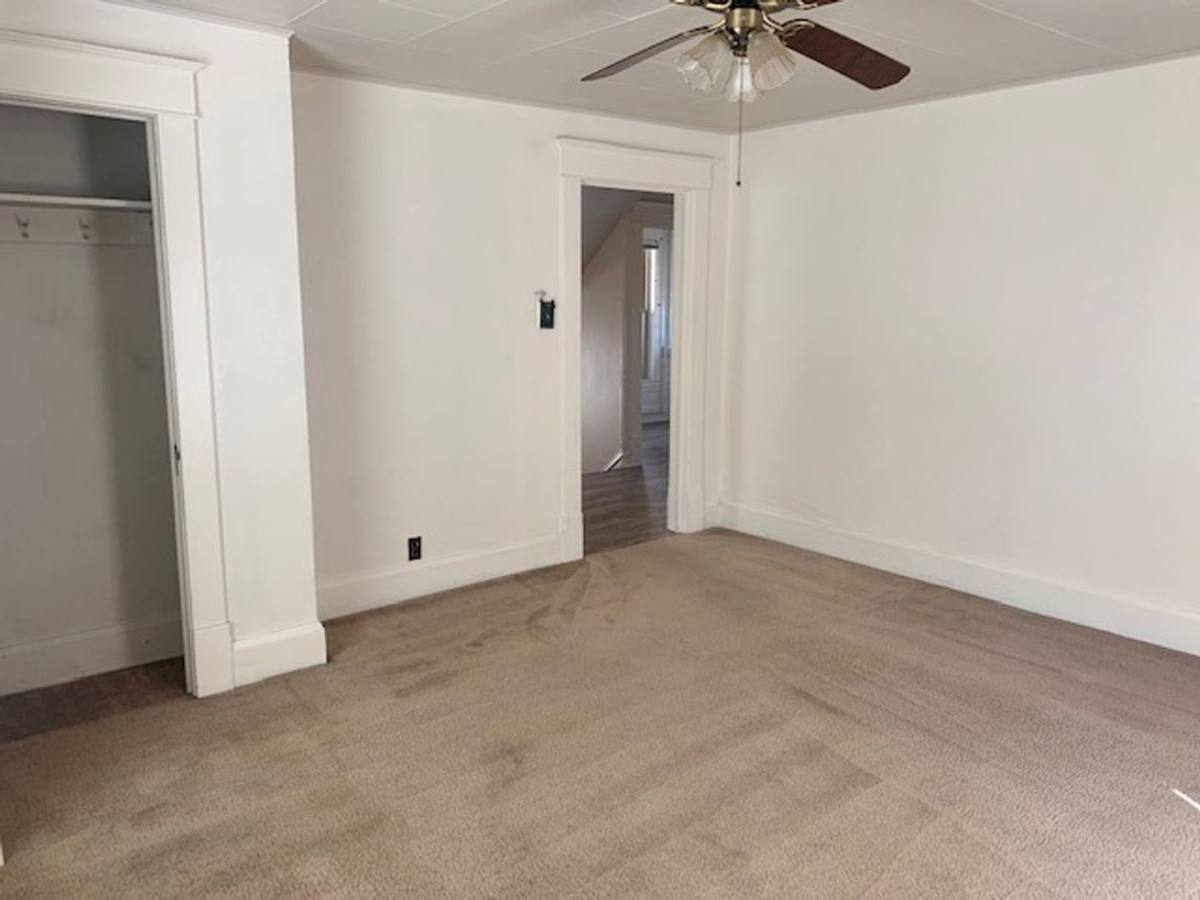 Apartment for rent at 127 Langhorne Ave, Johnstown, PA 15905