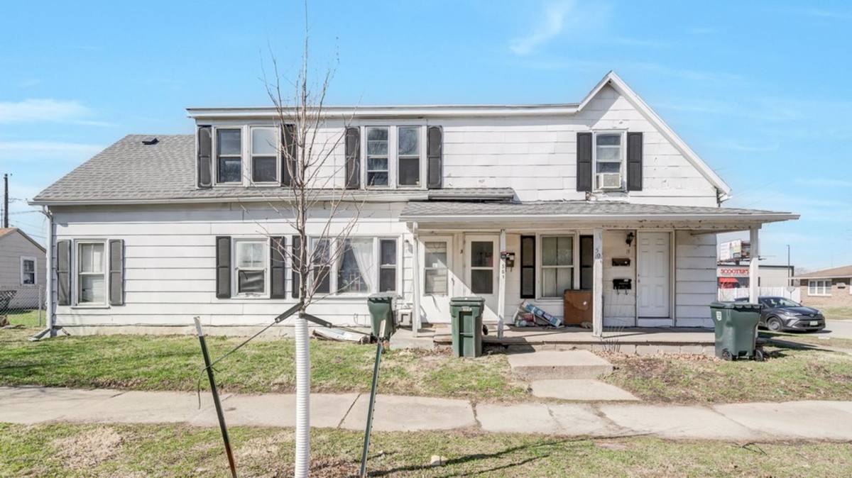 Apartment for rent at 501 W 2nd St, Cedar Falls, IA 50613