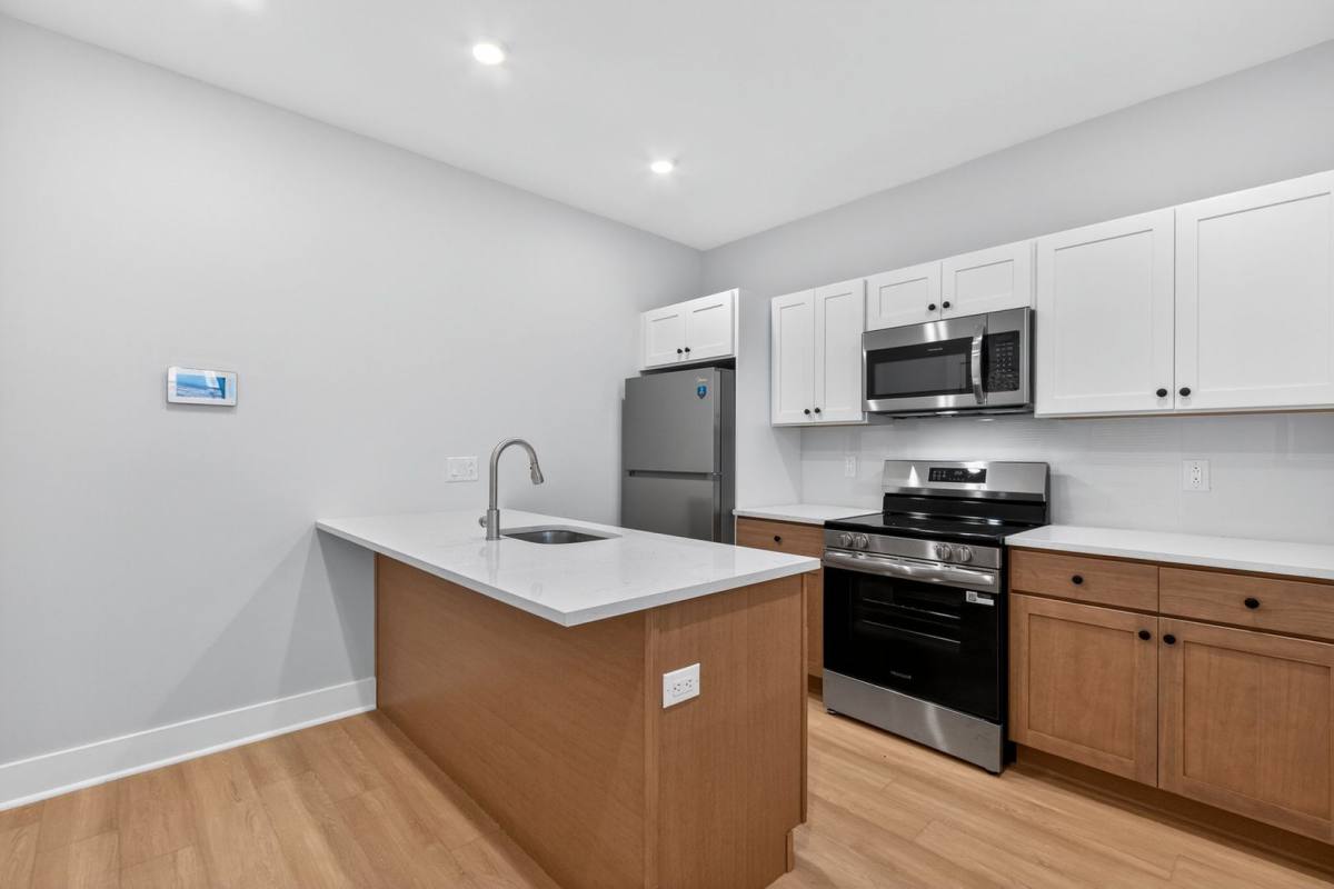 Apartment for rent at 822 N 40th St, Philadelphia, PA 19104