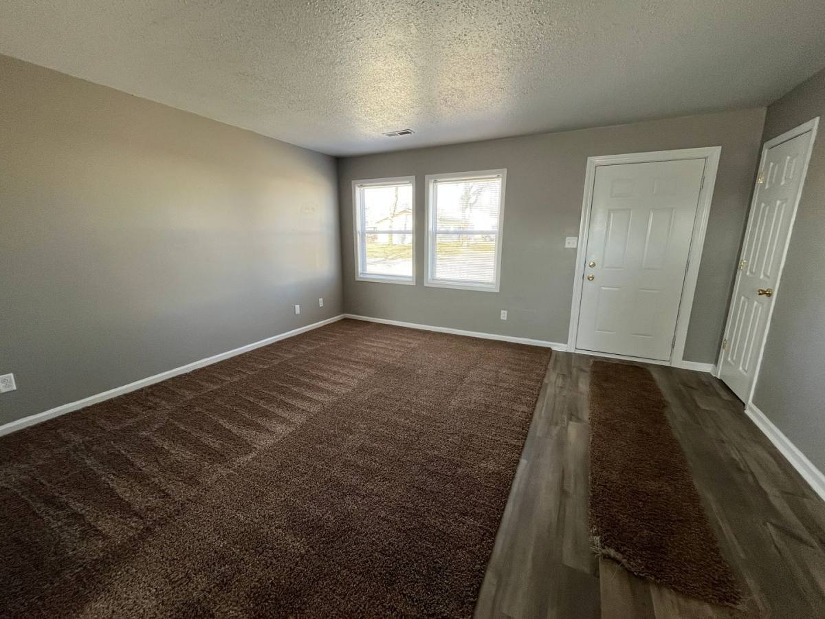 House for rent at 624 Kimberton Dr, Fort Wayne, IN 46816