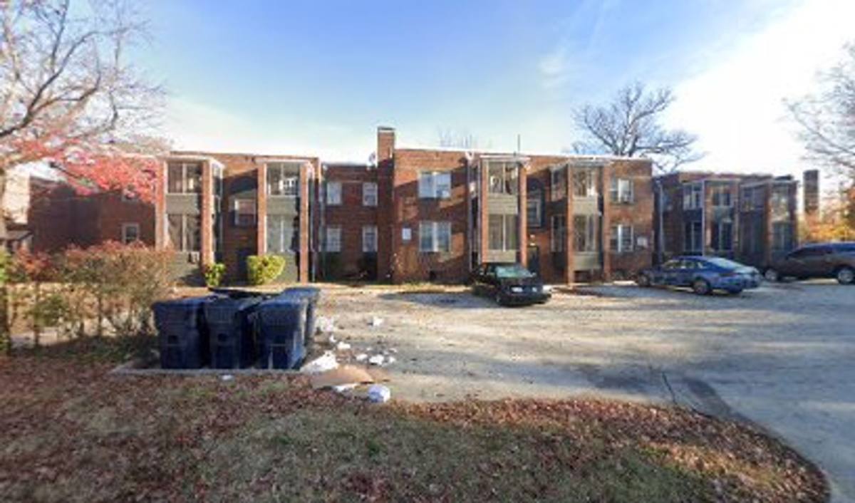 Apartment for rent at 2925-2929 Pennsylvania Ave SE, Washington, DC 20020