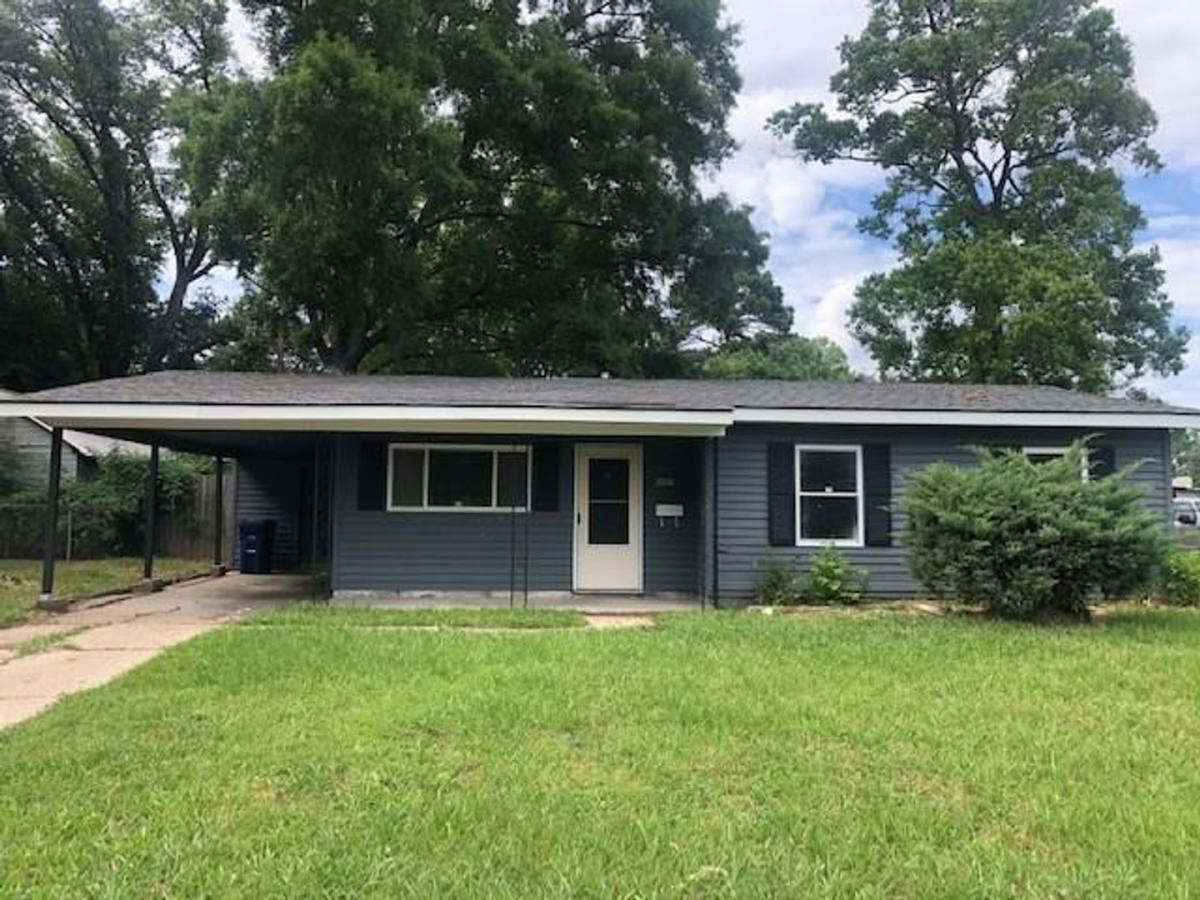 House for rent at 2928 Marquette St, Shreveport, LA 71108
