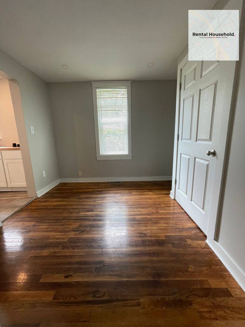 House for rent at 20091 Inkster Rd, Livonia, MI 48152