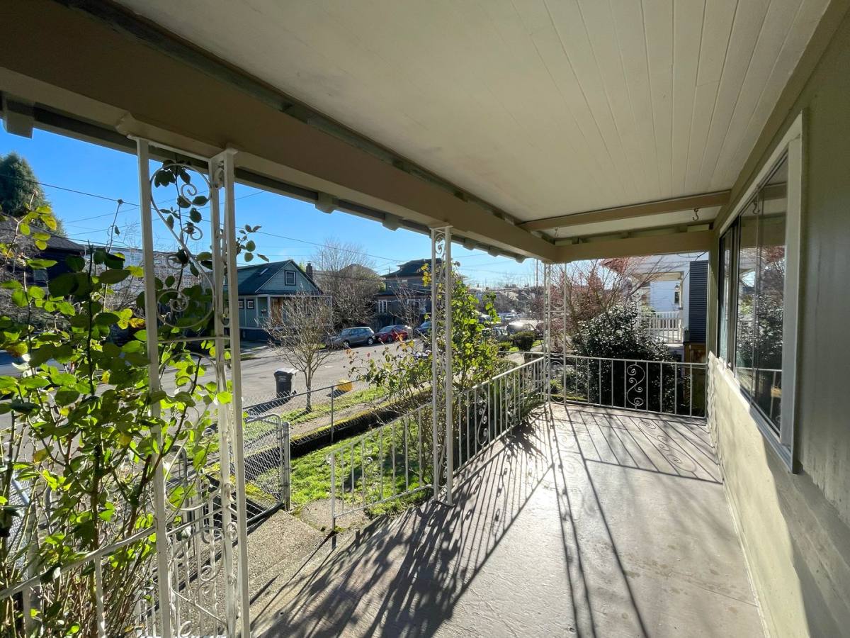 Apartment for rent at 4037-4039 N Gantenbein Ave, Portland, OR 97227