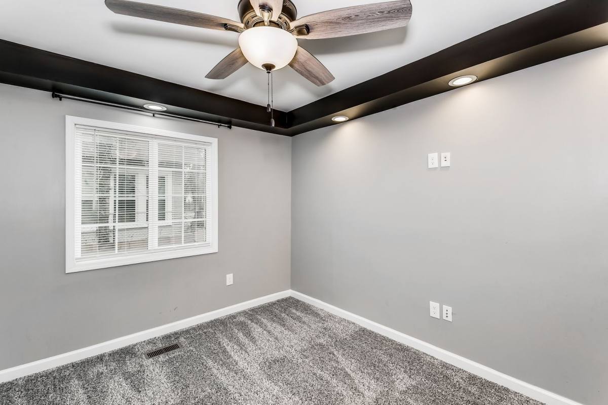 Apartment for rent at 449 N Dodge, Wichita, KS 67203