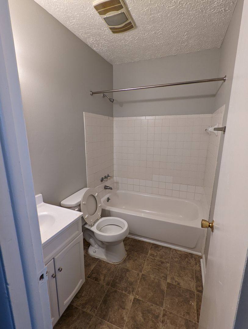 Apartment for rent at 15 S Webster Ave, Indianapolis, IN 46219