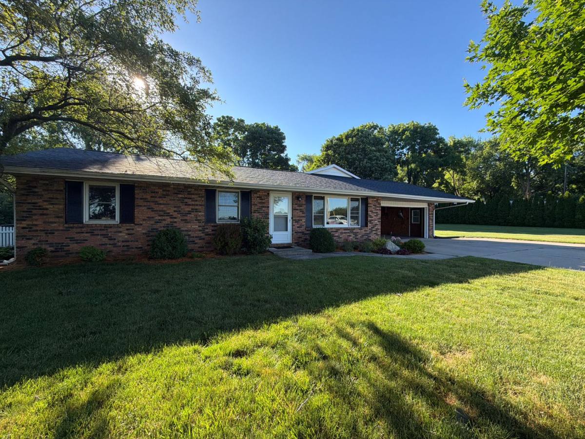 House for rent at 64648 Cr, Goshen, IN 46526