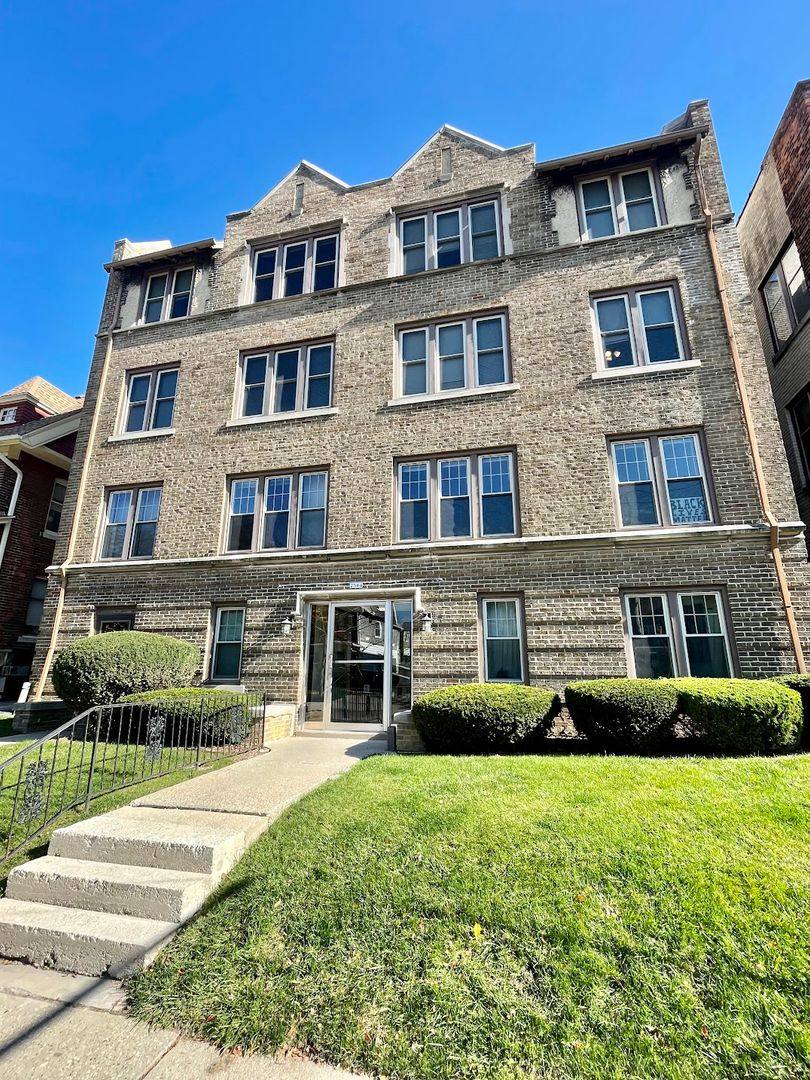 Apartment for rent at 2564 N Murray Ave, Milwaukee, WI 53211
